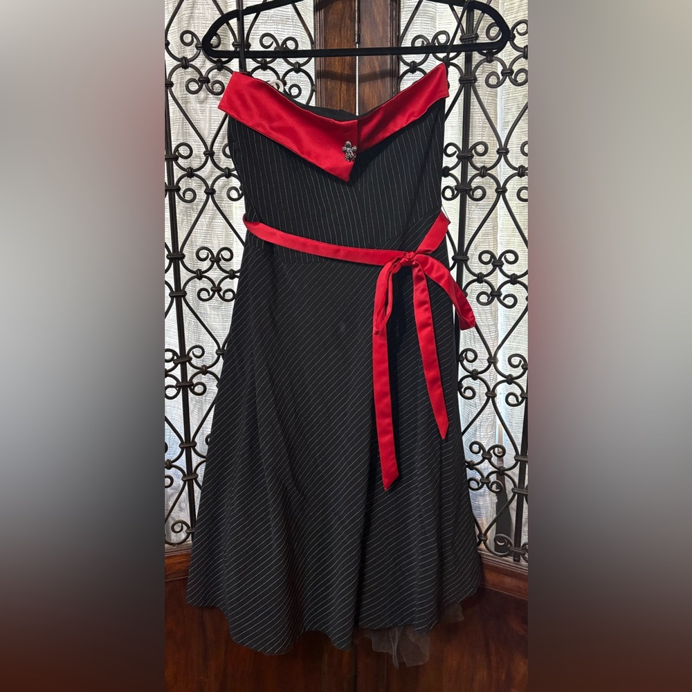 Torrid Black and Red Strapless Dress